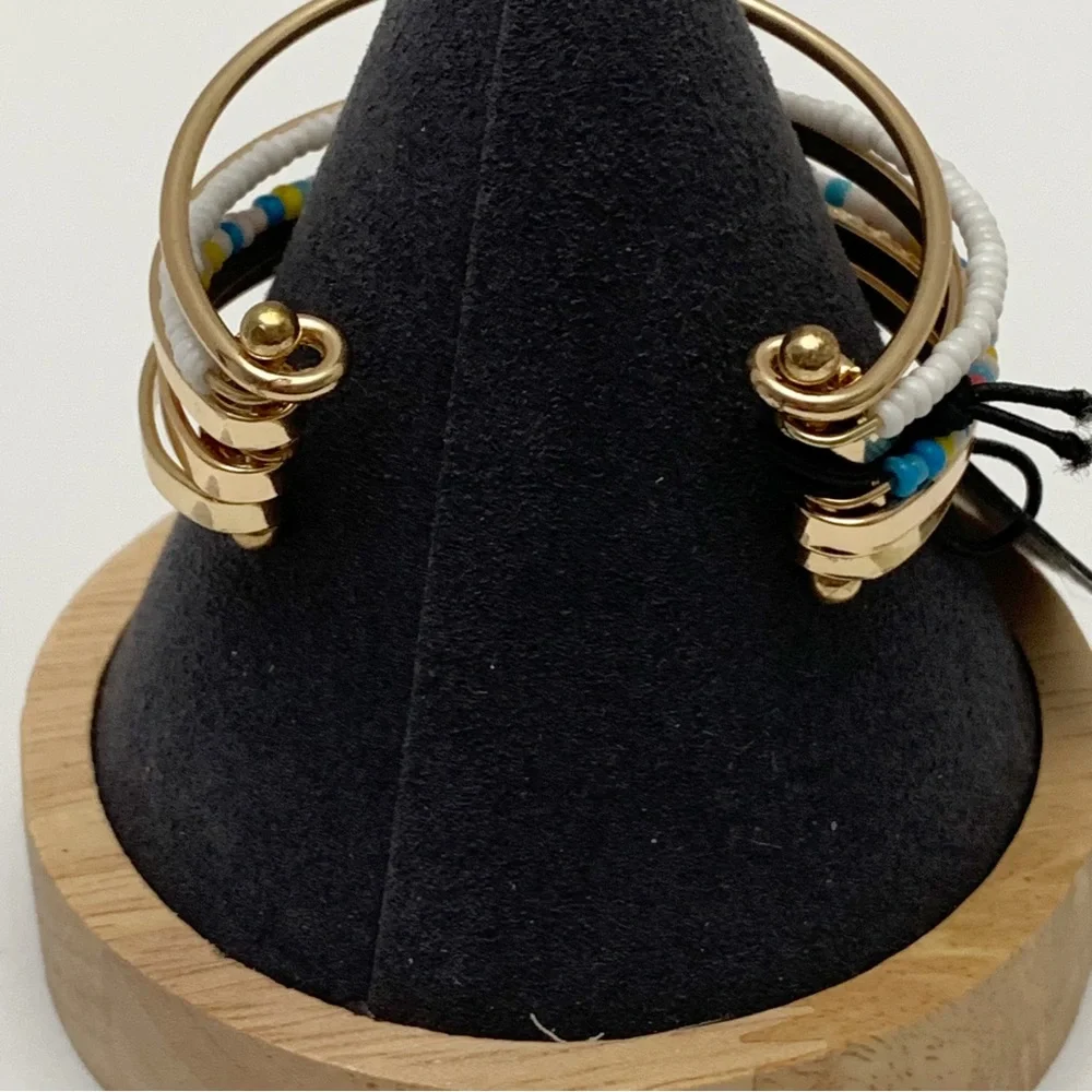 BCBGeneration NEW girls bracelet small hearts rhinestones connected bangle cuff